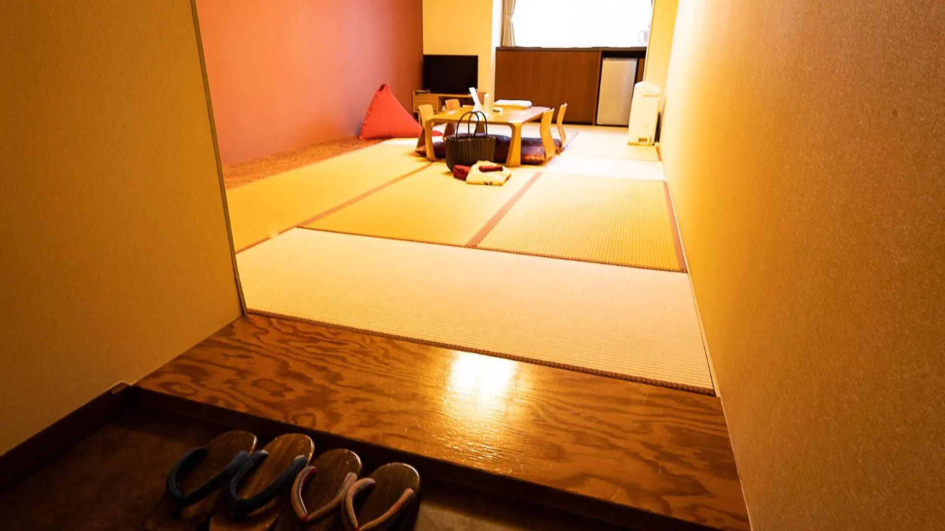 Hotel Kanronomori Niseko Ryokan
